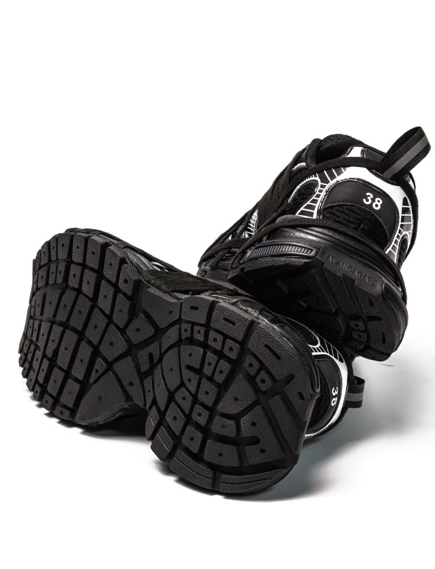 COD  BALANCAGAPE SHOES